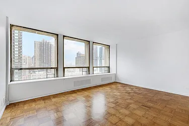 Rented by Level Group