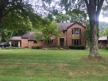 1st image of 223 E Cedar Dr