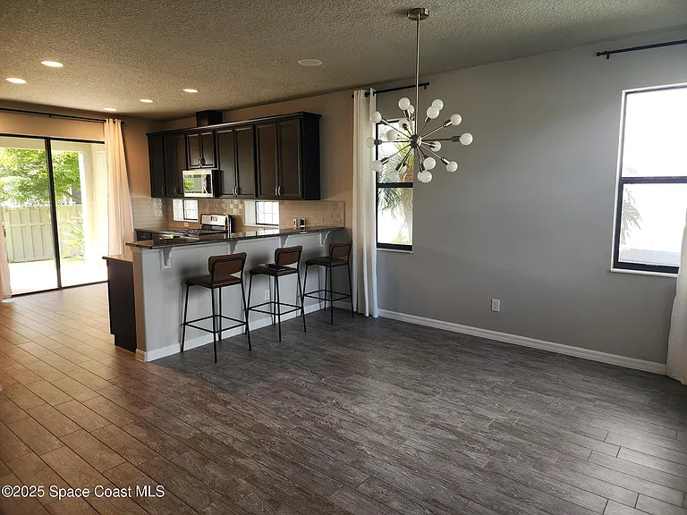 2882 Amethyst Way — Photo 6