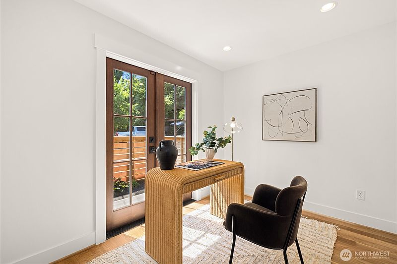 5th image of 270 Fulton Street