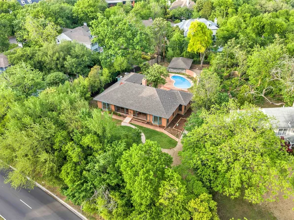 8906 Inwood Rd, Dallas, TX 75209