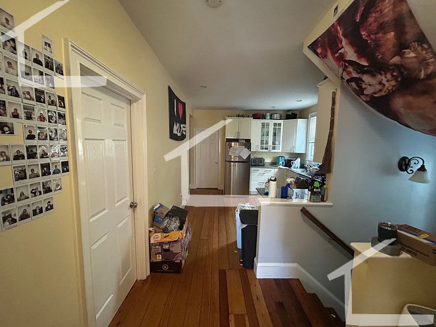 Charming 6-bed, 2-Bath Mission Hill Apt Avail for 9/1/26 — Photo 2