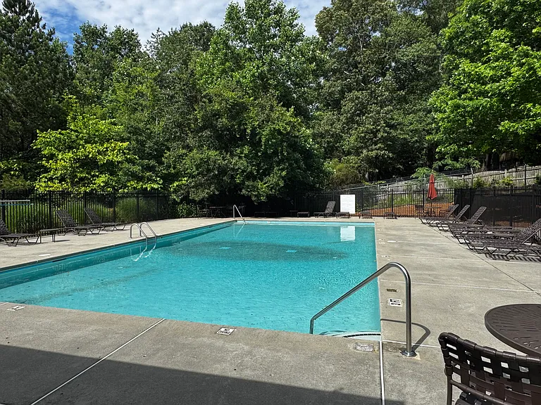 1579 River Main Ct — Photo 23