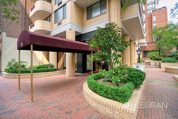 Rented by (Legacy) Elegran | media 16