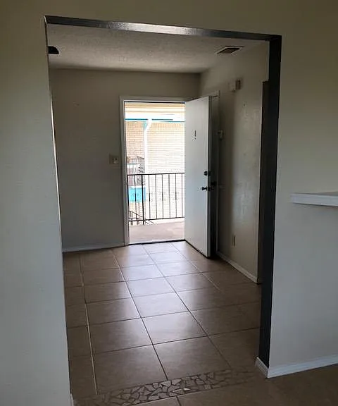 2125 Kerria Ave #9 — Photo 28