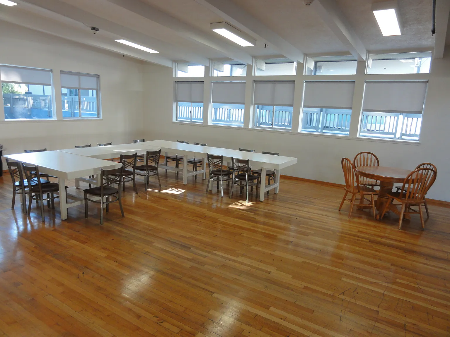 12 bed, $1,250 — Photo 4