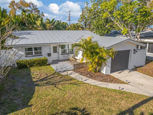 1867 Maryland Ave NE, Saint Petersburg, FL 33703