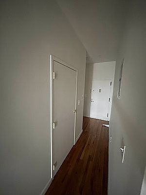 5th image of 2288 2nd Ave #2R