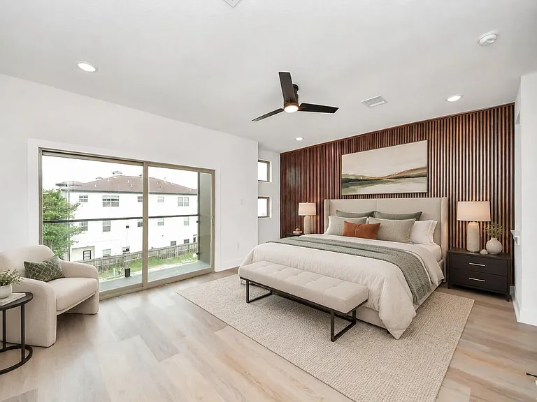 5630 Dolores St — Photo 18