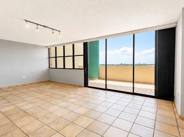 Calle Santa Cruz #Penthouse 6, Bayamon, PR 00961