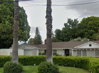 7515 Vanalden Ave, Reseda, CA 91335