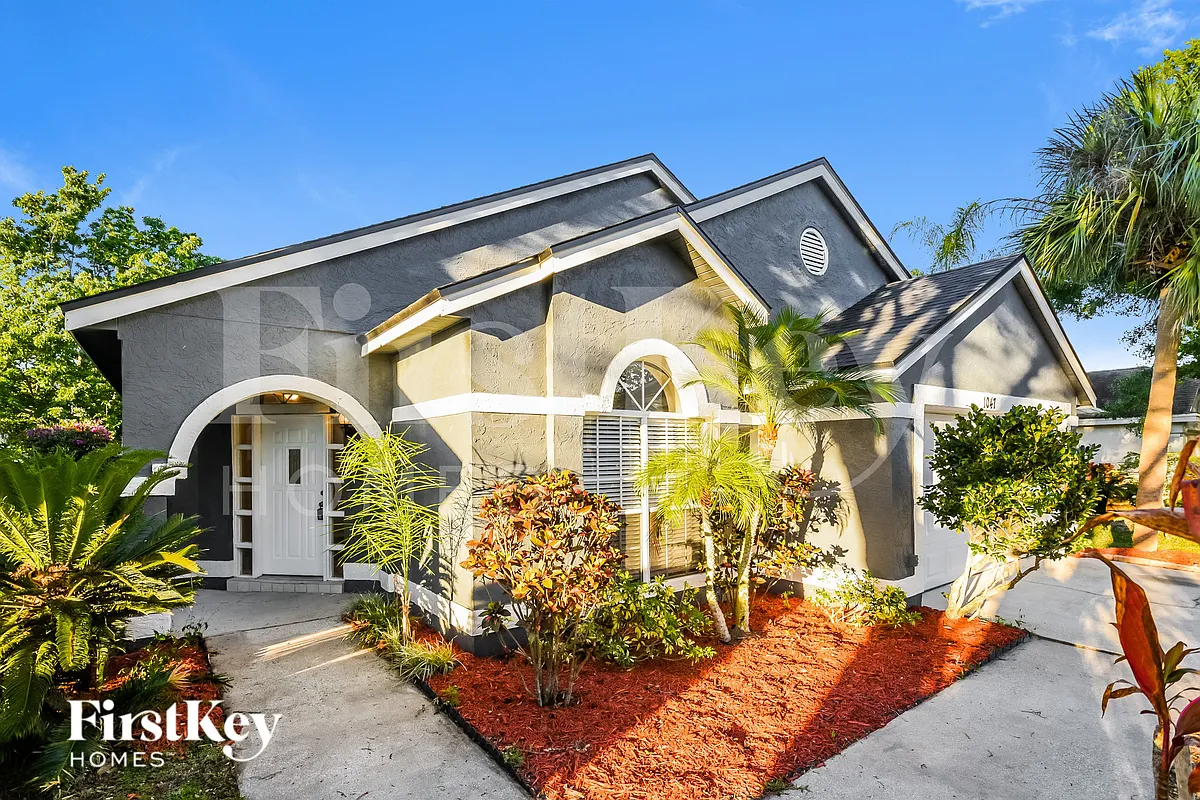 Building Photo - 1047 Whittier Cir