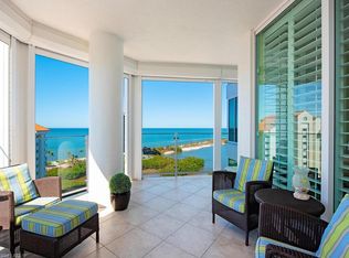 60 Seagate Dr APT 1401, Naples, FL 34103