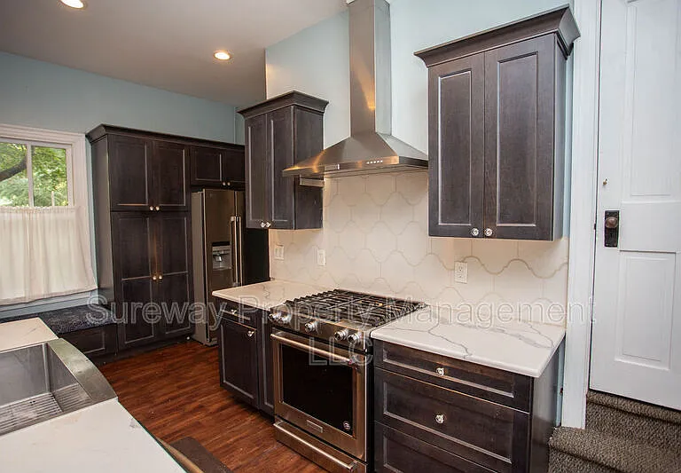 16 Union St — Photo 11