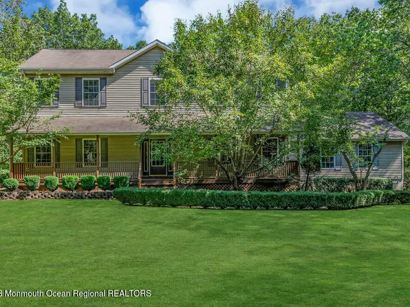 41 Tarnoff Avenue, Jackson, NJ 08527