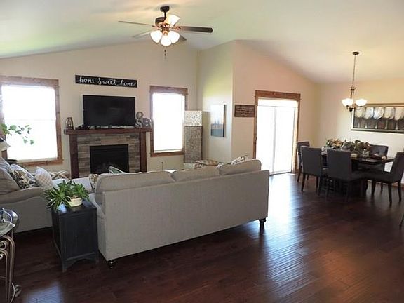 5th image of 407 Ramshorn Peak Ln