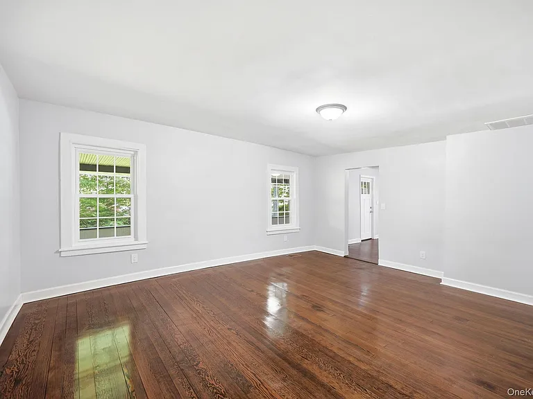 472 Bullet Hole Rd — Photo 8