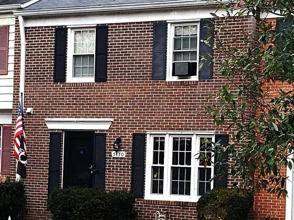 5470 Lighthouse Ln, Burke, VA 22015