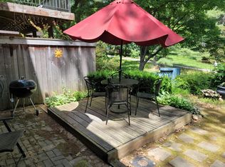 2153 Golf Course Dr #1, Reston, VA 20191