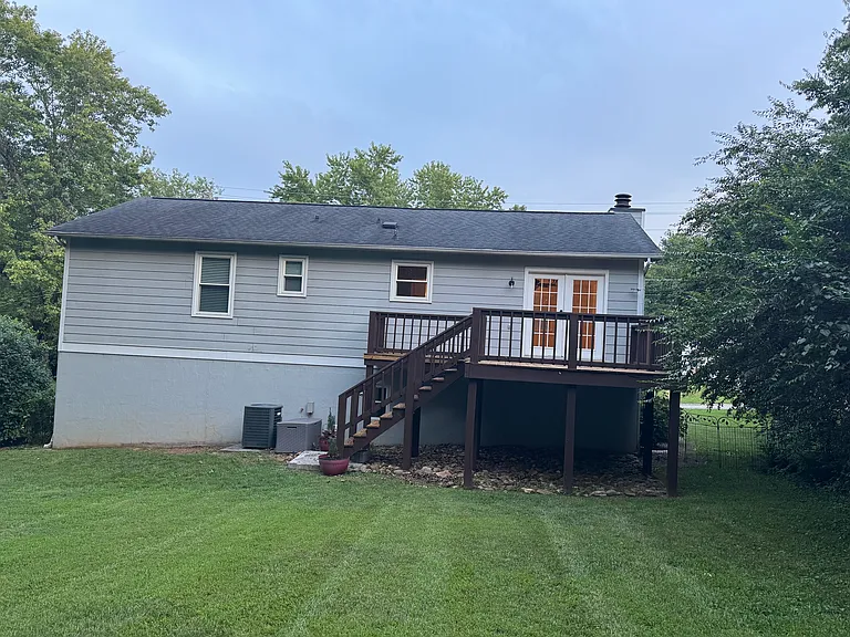Back of house. Deck