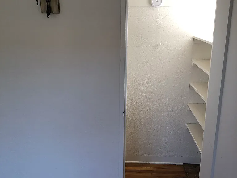 521 N Soledad St #A — Photo 14