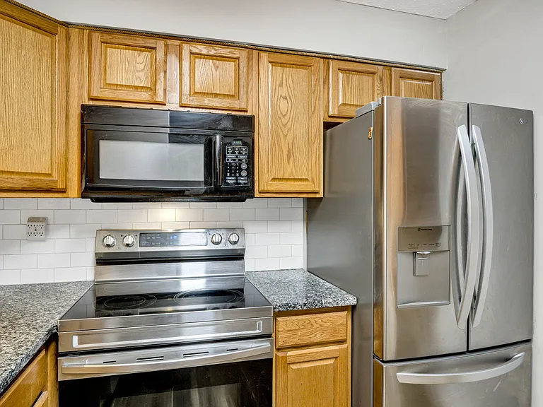 1825 Saint Julian Pl #9-B — Photo 14