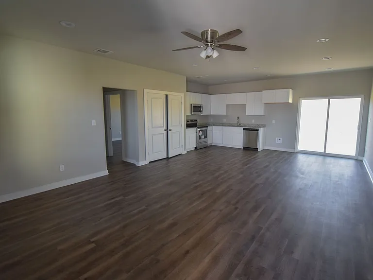 3700 Skylane Ave — Photo 3