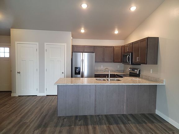 2nd image of 194 McGriff Way
