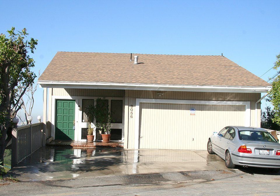 FRONT VIEW OF THE HOUSE