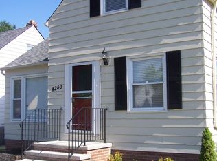 4249 Harwood Rd, South Euclid, OH 44121