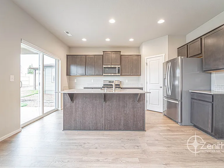 2608 S White Salmon Dr — Photo 15
