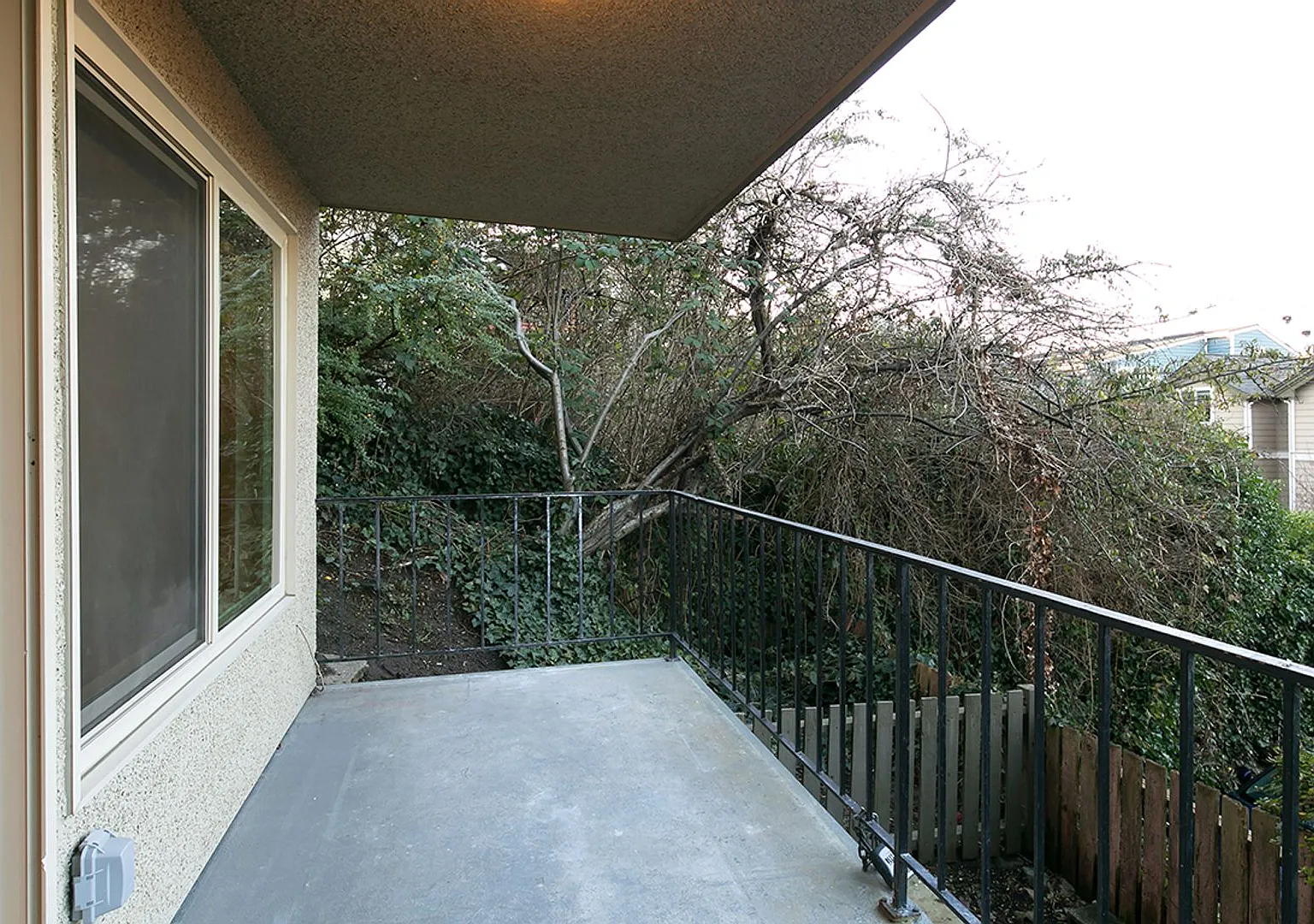 Florentia Street Apartments — Photo 4