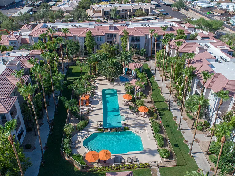 Bird-eye view of Cortina Apartments