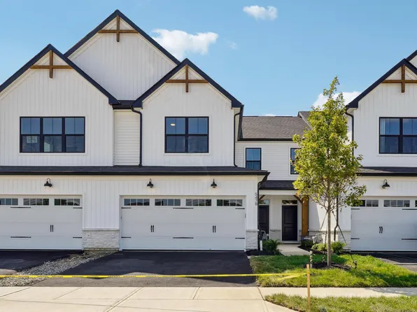 5478 Dutch Ln, Powell, OH 43065