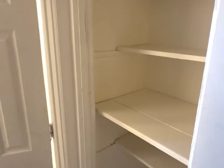 15945 Lexington Ave #9 — Photo 8