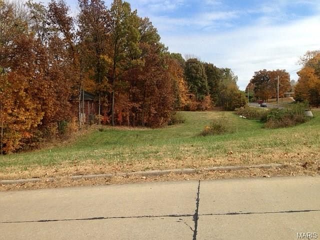1st image of 2120 Kent Dr