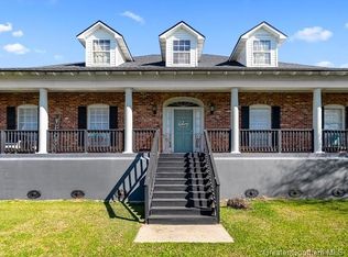 135 Country Ln, Lake Charles, LA 70607