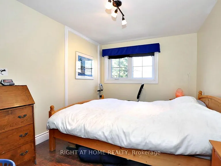 415 Lake Dr S #2 — Photo 4
