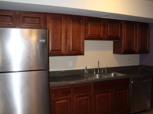 800 Lake Edward Dr, Virginia Beach, VA 23462