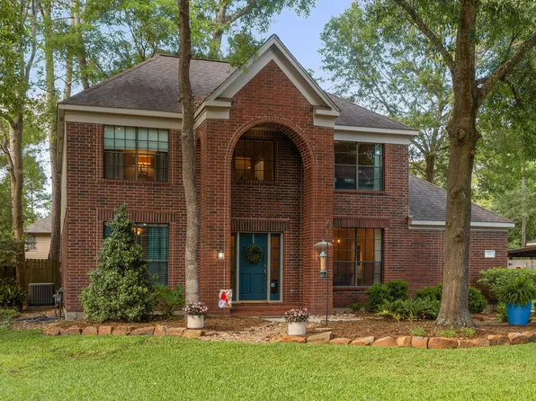 34 Plum Blossom Pl, Spring, TX 77381