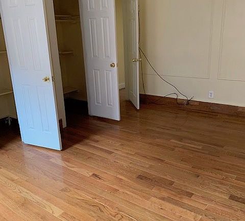 4th image of 14715 Northern Blvd APT 5A