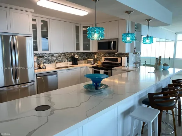 7135 Collins Ave APT 1206, Miami Beach, FL 33141