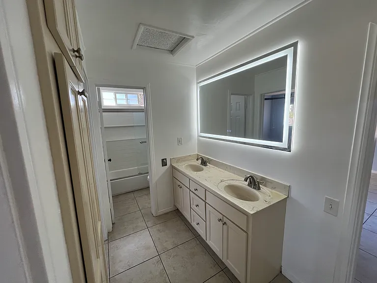 9621 San Juan Ave #F — Photo 7