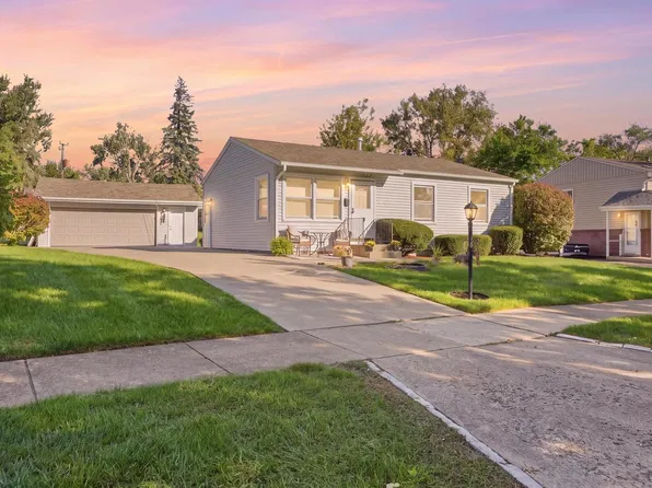 9110 Caddy Ct, Orland Park, IL 60462
