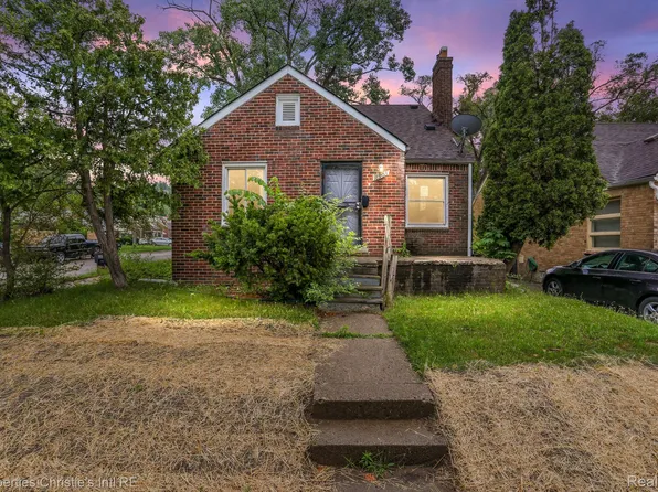 18903 Curtis St, Detroit, MI 48219