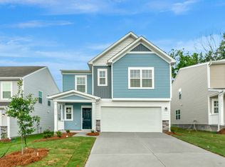 10150 Chatham Run Ln, Charlotte, NC 28262