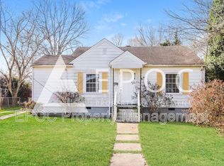 809 Virginia Ave, Burlington, NC 27217