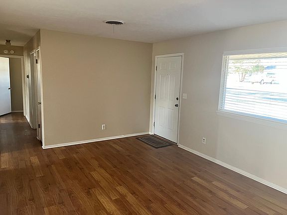 2nd image of 1426 9th Ave
