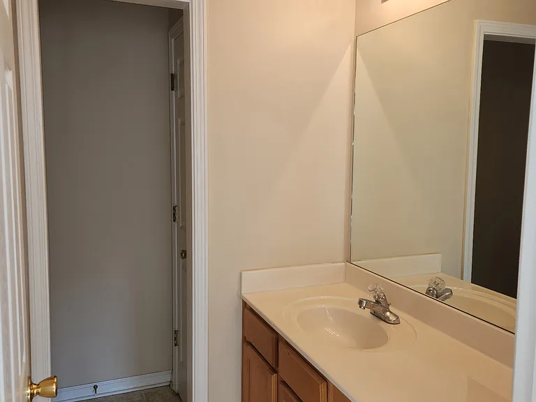 6051 Grovegate Ln — Photo 3
