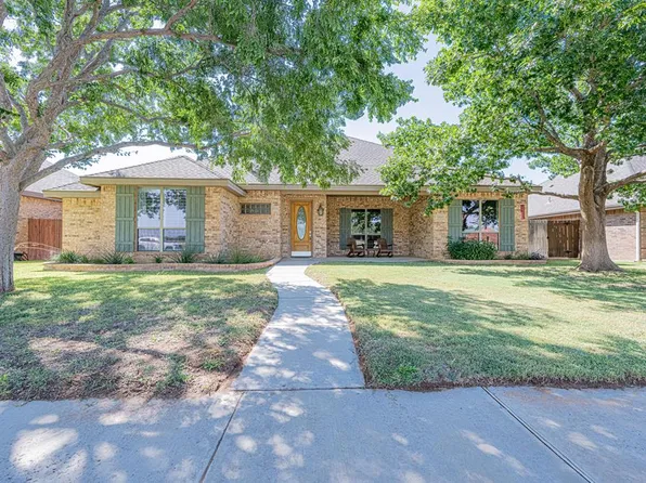 5001 Woodhollow Dr, Midland, TX 79707